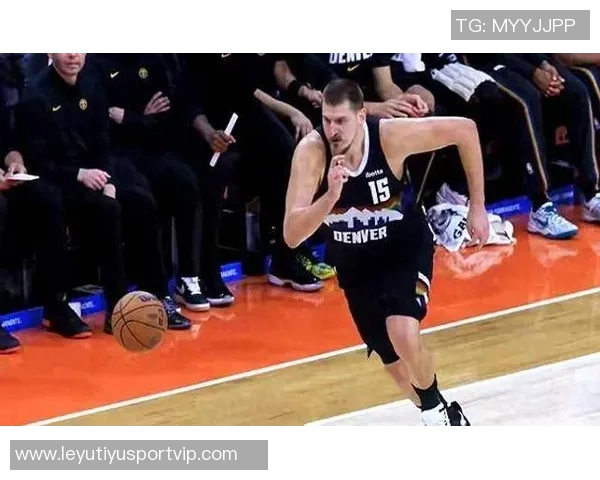 约基奇再创历史成就21次40分10板5助超越恩比德成中锋之最 约基奇再创历史成就21次40分10板5助超越恩比德成中锋之最