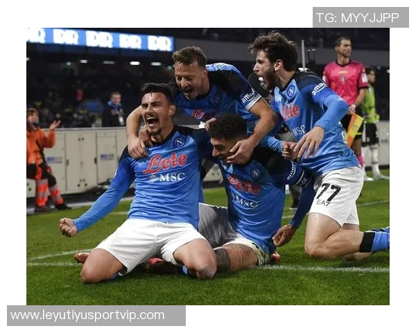 疯狂进球之夜巴萨国米巴黎大胜那不勒斯遭遇惨败引发热议 疯狂进球之夜巴萨国米巴黎大胜那不勒斯遭遇惨败引发热议