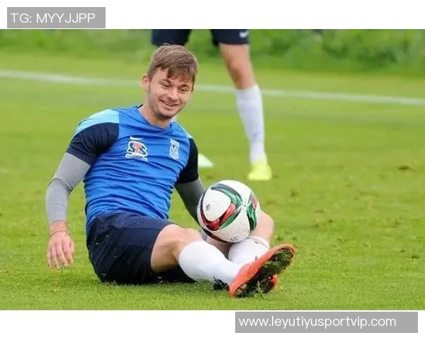 佛罗伦萨冬窗计划引援三人目标锁定博加马特尔库博拉