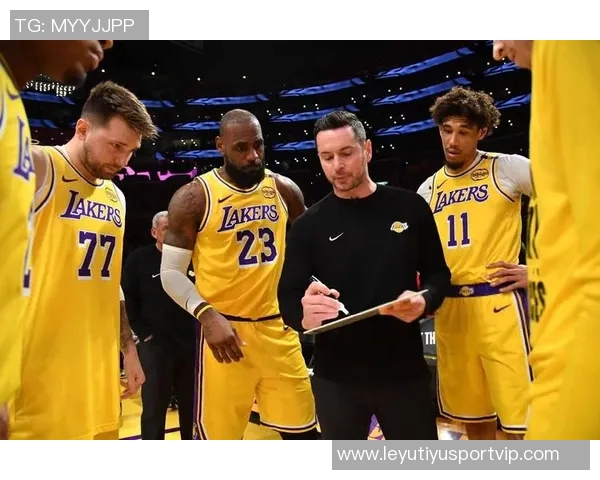 詹姆斯缺阵谁来扛防守大旗雷迪克推荐艾顿斯玛特和文森特 詹姆斯缺阵谁来扛防守大旗雷迪克推荐艾顿斯玛特和文森特